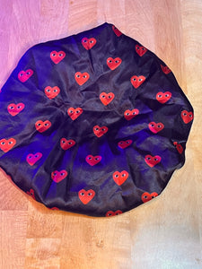Red heart bonnet